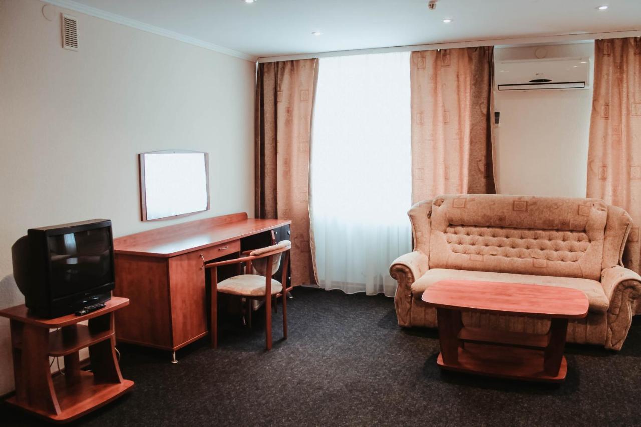 Kanna Hotel Askania-Nova 外观 照片