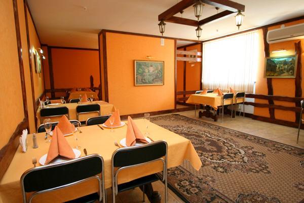 Kanna Hotel Askania-Nova 外观 照片