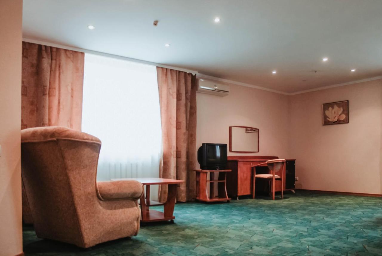 Kanna Hotel Askania-Nova 外观 照片
