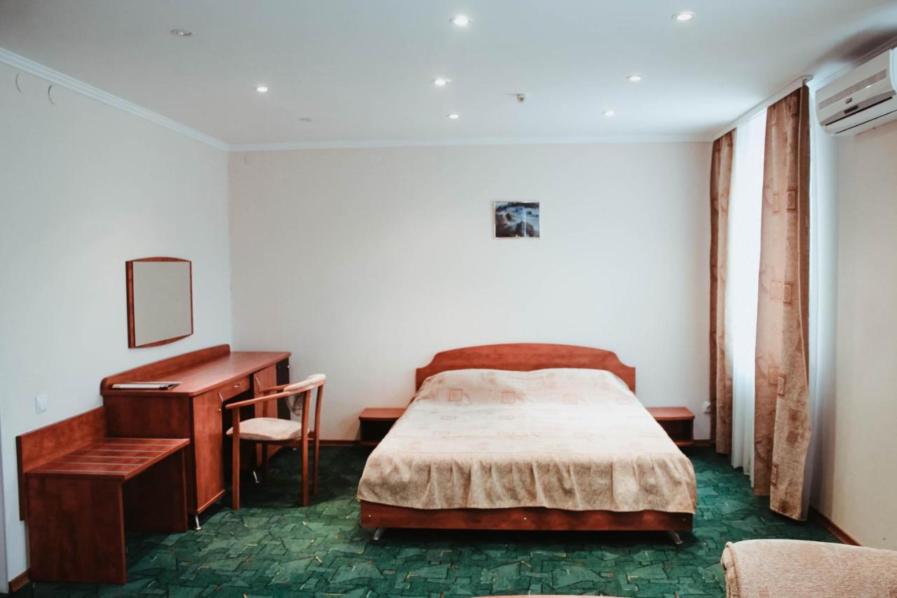 Kanna Hotel Askania-Nova 外观 照片